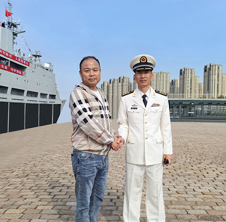 水兵某部靠球